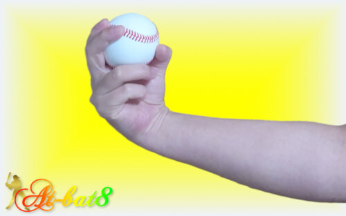 サイドスローのスローカーブの投げ方